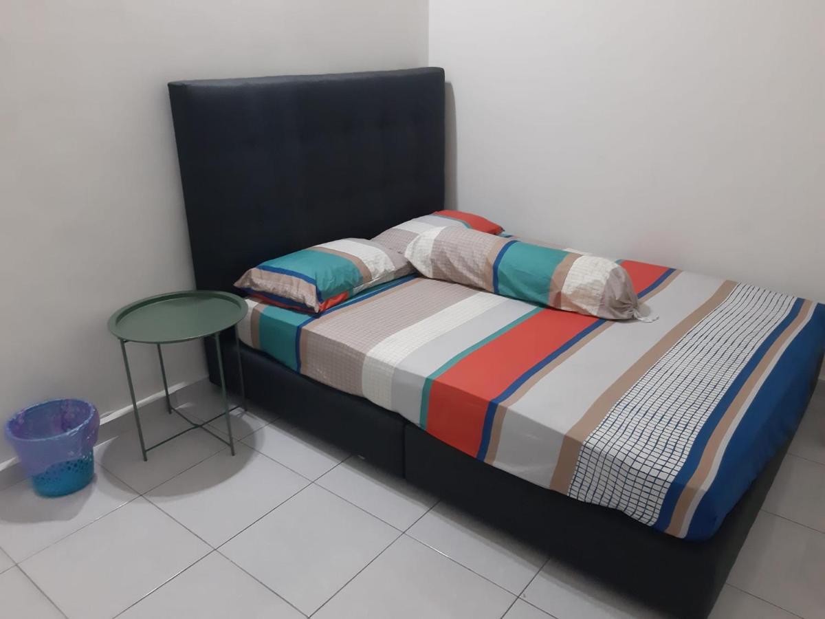 Homestay Armand Sungai Udang Melaka Bagian luar foto