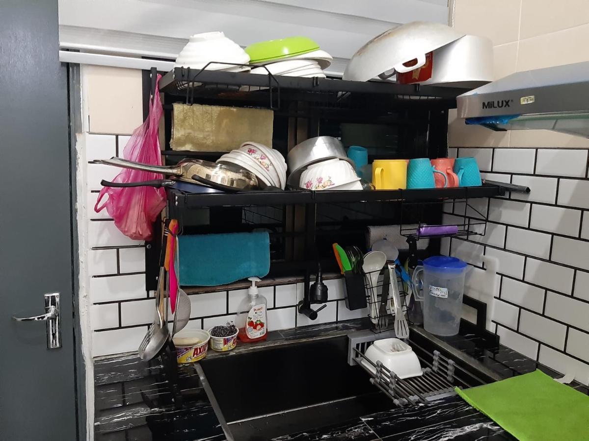 Homestay Armand Sungai Udang Melaka Bagian luar foto