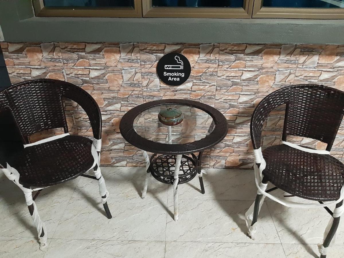 Homestay Armand Sungai Udang Melaka Bagian luar foto